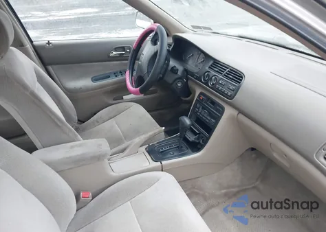 1997 Honda Accord Lx z USA, uszkodzony, nr VIN 1HGCD5633VA117879